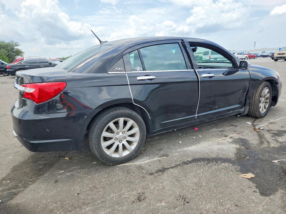 2013 Chrysler 200 მანქანა იყიდება აუქციონზე, vin: 1C3CCBCG7DN738206, აუქციონის ნომერი: 63070796
