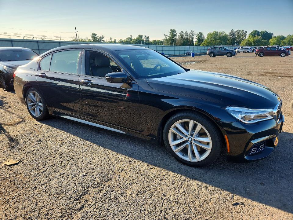 Продаж на аукціоні авто 2016 Bmw 750, vin: WBA7F2C55GG420299, номер лоту: 61999716