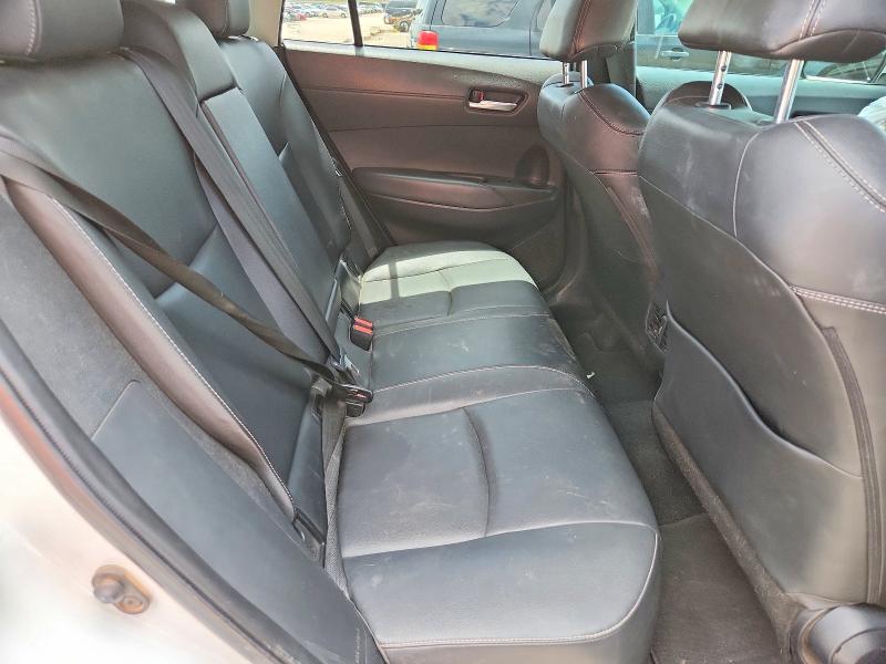 61377316 :رقم المزاد ، 7MUDAABG0NV022136 vin ، 2022 Toyota Corolla Cross مزاد بيع