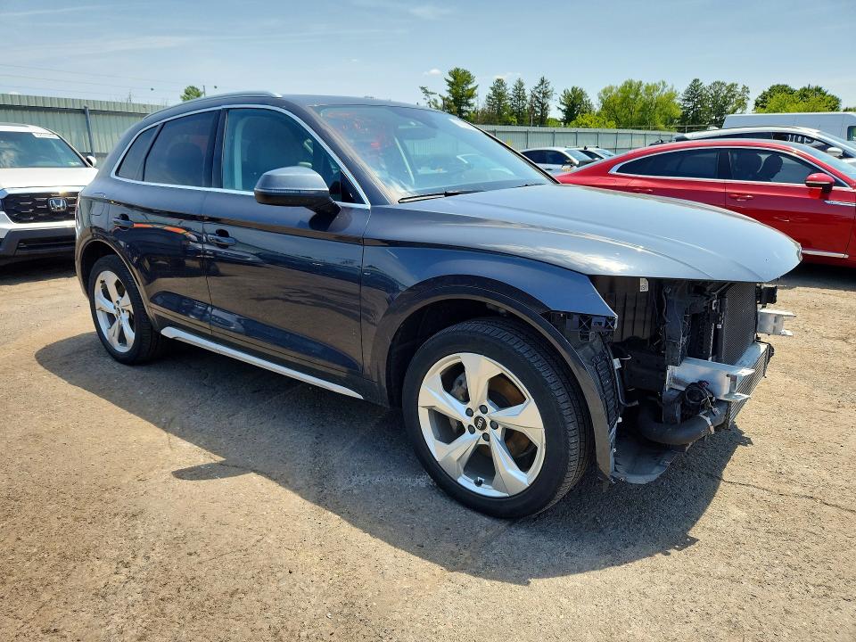 Продаж на аукціоні авто 2021 Audi Q5, vin: WA1BAAFY3M2020630, номер лоту: 61234196