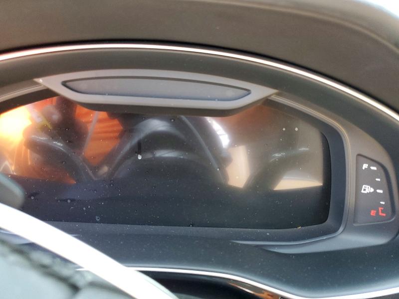 Продажа на аукционе авто 2022 Audi Q8, vin: WA1FVBF17ND021820, номер лота: 60330346