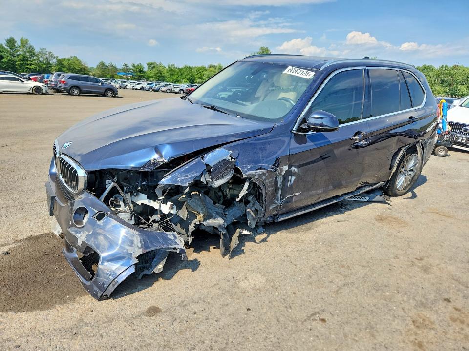 60363126 :رقم المزاد ، 5UXKR0C52G0P20785 vin ، 2016 Bmw X5 مزاد بيع