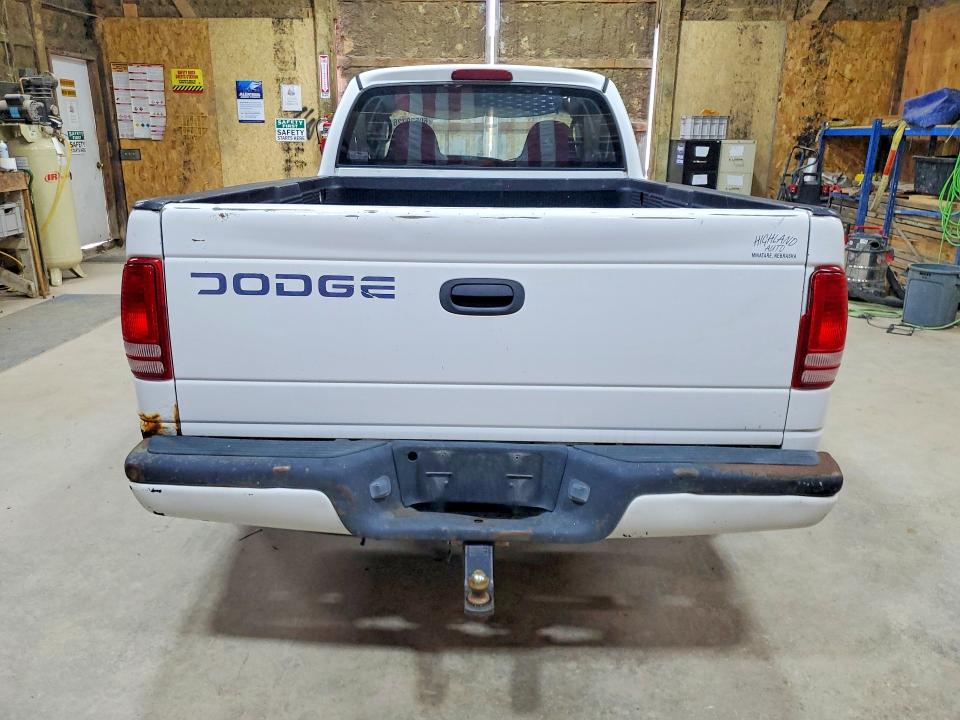 60529726 :رقم المزاد ، 1B7GL22X9YS563205 vin ، 2000 Dodge Dakota مزاد بيع