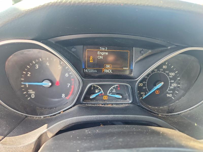 62143526 :رقم المزاد ، 1FADP3E28FL355942 vin ، 2015 Ford Focus مزاد بيع