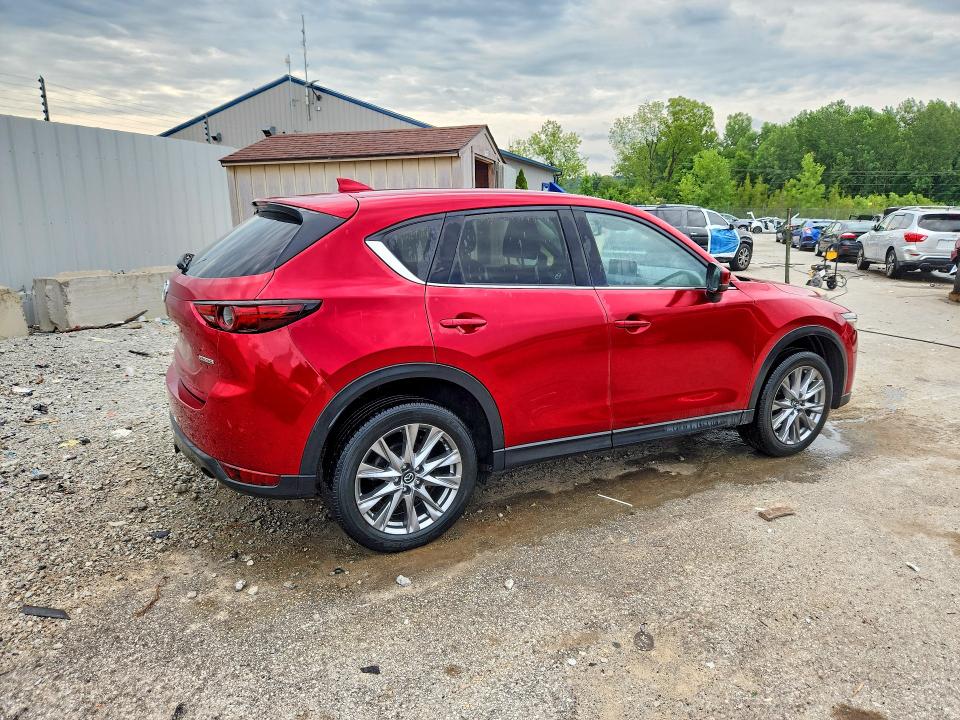 Продажа на аукционе авто 2021 Mazda Cx-5, vin: JM3KFADM2M0427509, номер лота: 61787926