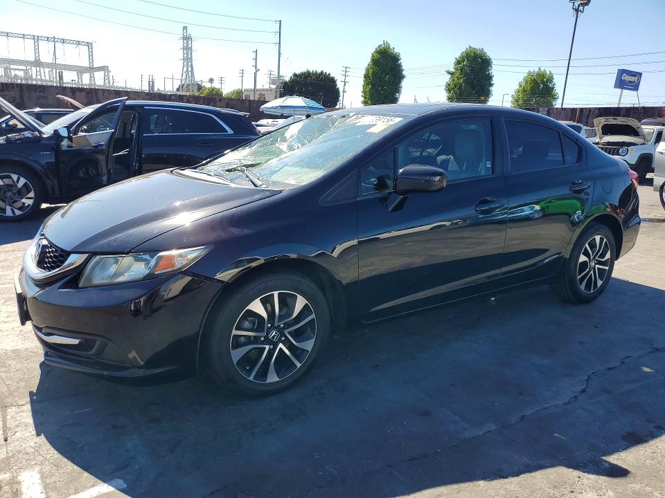 2015 Honda Civic მანქანა იყიდება აუქციონზე, vin: 2HGFB2F80FH564699, აუქციონის ნომერი: 61639156