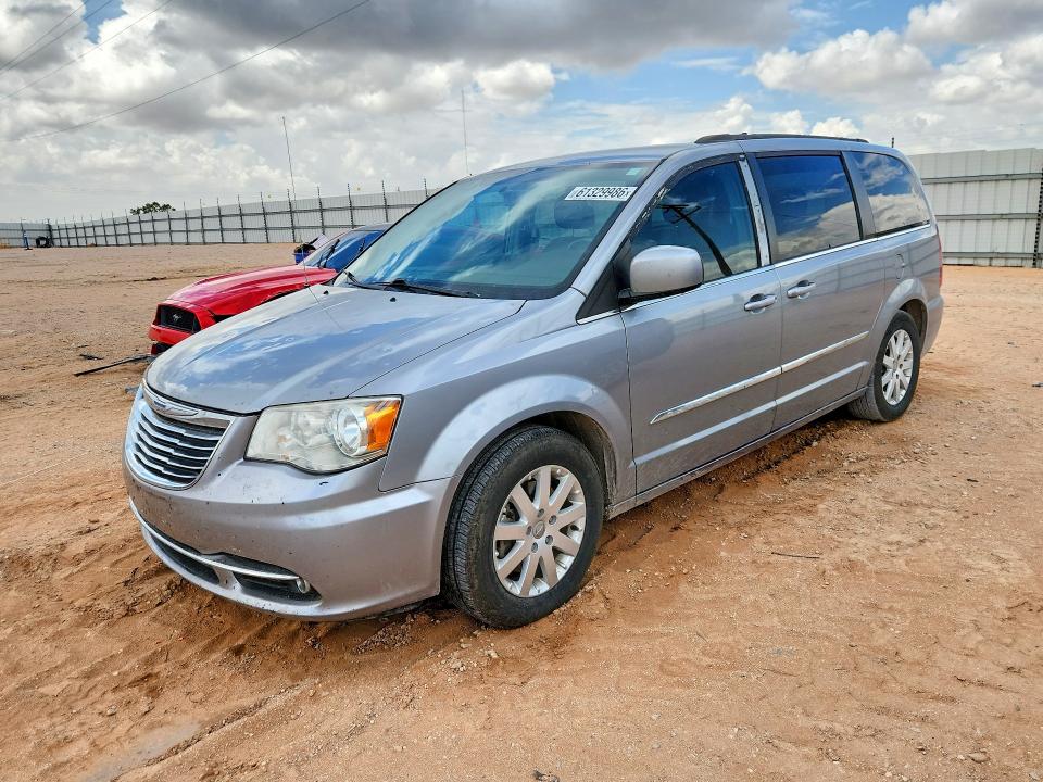 61329986 :رقم المزاد ، 2C4RC1BG0FR553051 vin ، 2015 Chrysler Town & Country مزاد بيع