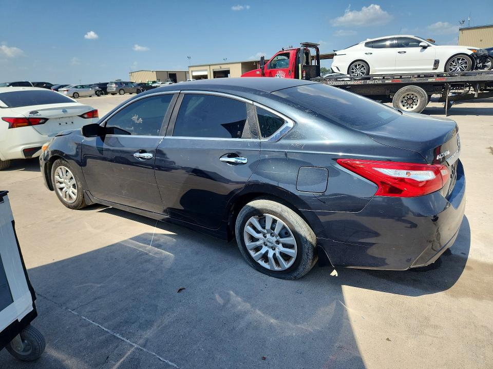 2016 Nissan Altima მანქანა იყიდება აუქციონზე, vin: 1N4AL3AP5GN340630, აუქციონის ნომერი: 62159936
