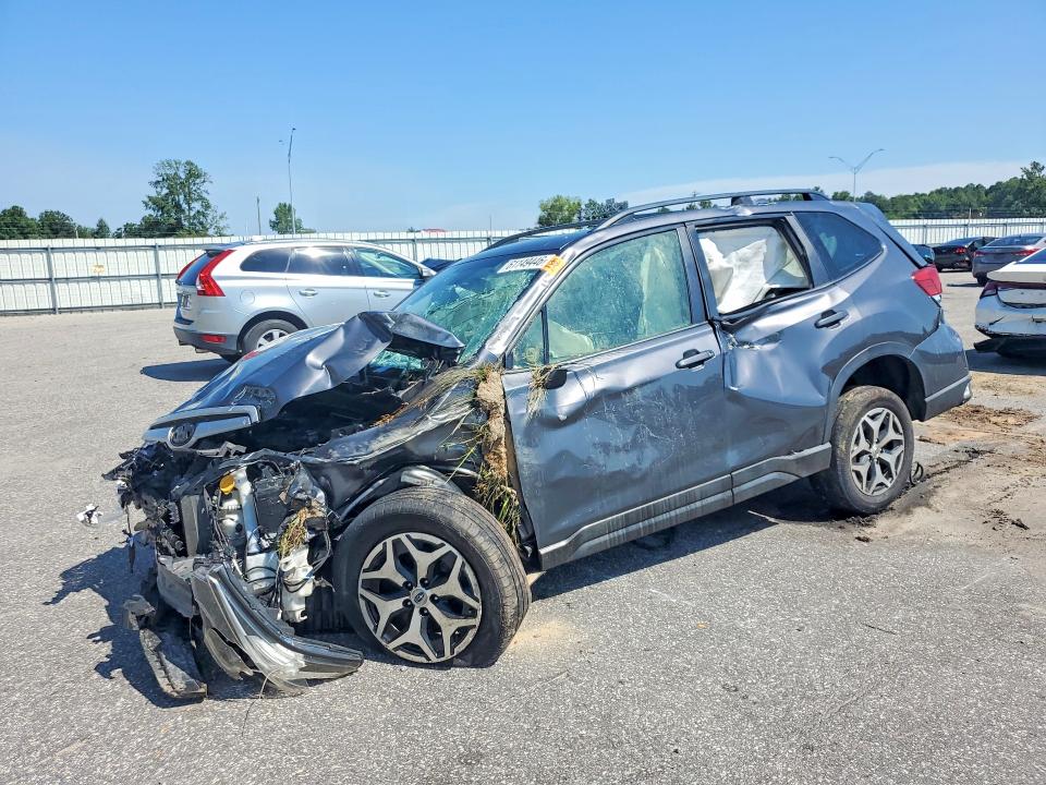 Продажа на аукционе авто 2021 Subaru Forester, vin: JF2SKAFC9MH403025, номер лота: 61149446