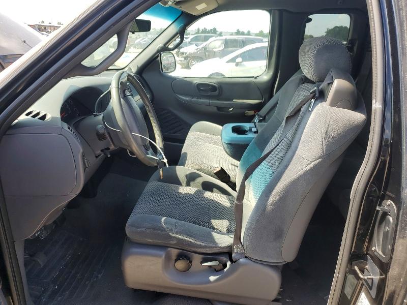 59852196 :رقم المزاد ، 1FTRX17L11NA81538 vin ، 2001 Ford F150 مزاد بيع