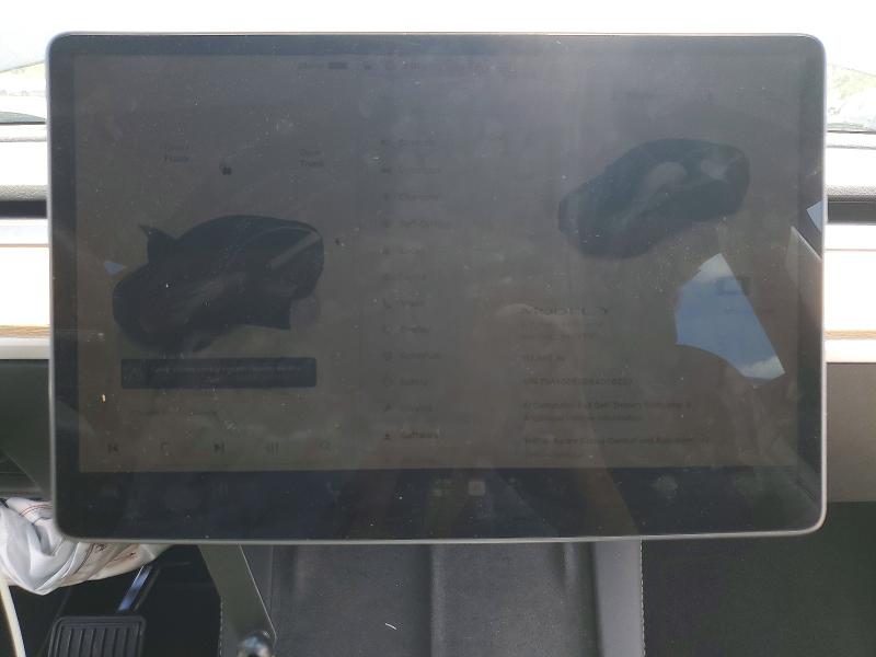63221466 :رقم المزاد ، 7SAYGDEE0NA006223 vin ، 2022 Tesla Model Y مزاد بيع