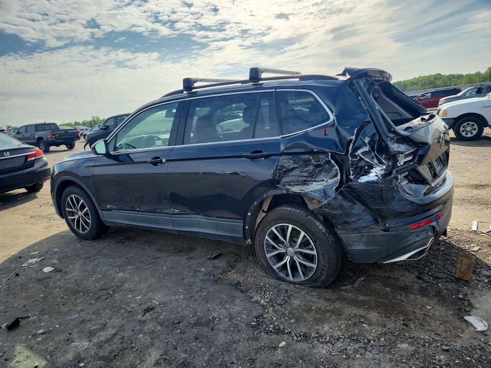 60936946 :رقم المزاد ، 3VV2B7AX4KM016761 vin ، 2019 Volkswagen Tiguan مزاد بيع