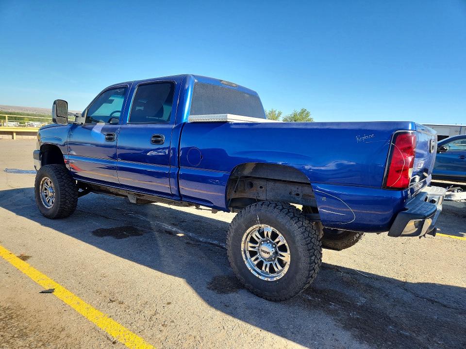 2004 Chevrolet Silverado მანქანა იყიდება აუქციონზე, vin: 1GCHK231X4F150004, აუქციონის ნომერი: 63406736
