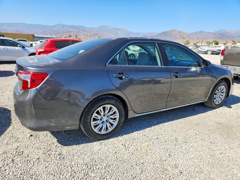59823386 :رقم المزاد ، 4T4BF1FK5CR240293 vin ، 2012 Toyota Camry مزاد بيع
