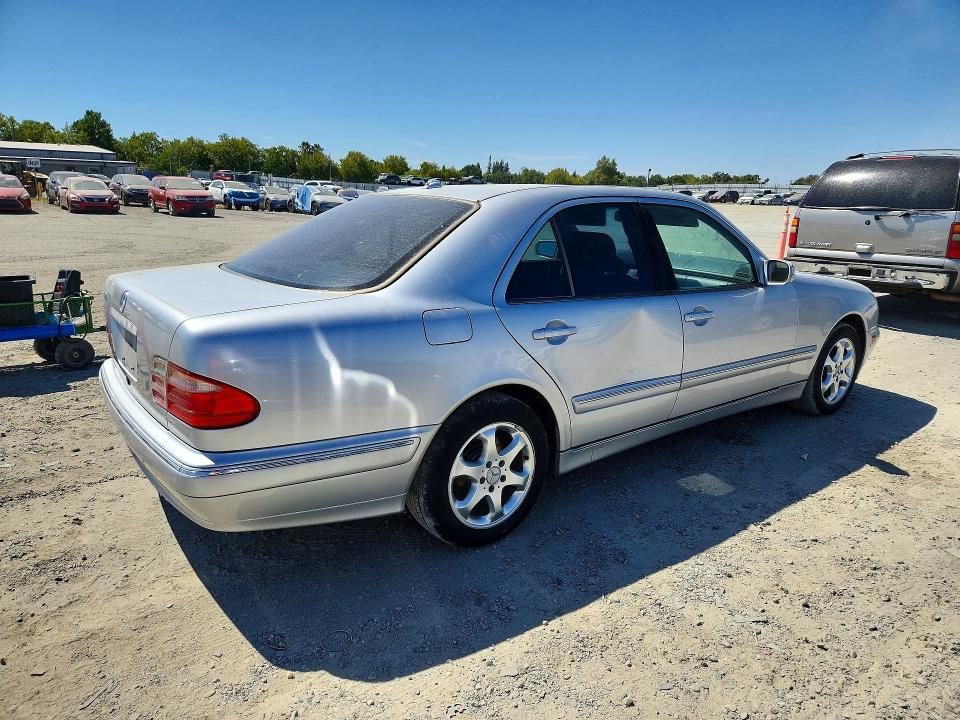 Aukcja sprzedaży 2002 Mercedes-benz E, vin: WDBJF65J52B412959, numer aukcji: 62151666