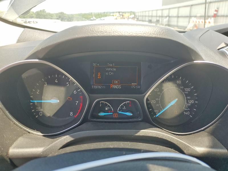 61584066 :رقم المزاد ، 1FMCU0GD2JUA81051 vin ، 2018 Ford Escape مزاد بيع