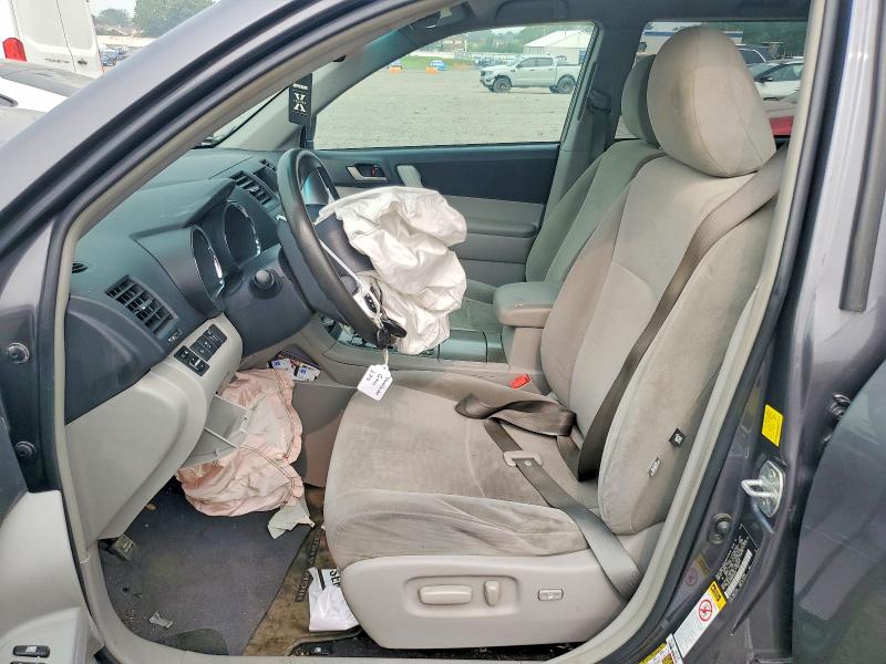 2011 Toyota Highlander მანქანა იყიდება აუქციონზე, vin: 5TDBK3EH5BS056633, აუქციონის ნომერი: 61568096
