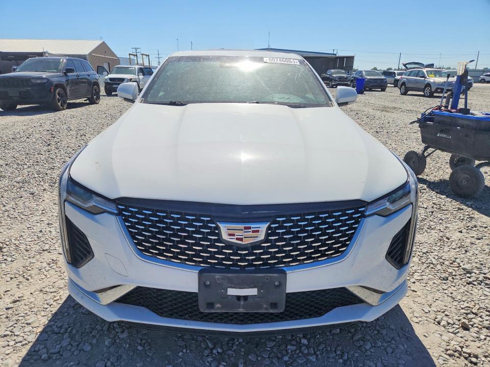 60746006 :رقم المزاد ، 1G6DC5RK0L0140194 vin ، 2020 Cadillac Ct4 مزاد بيع