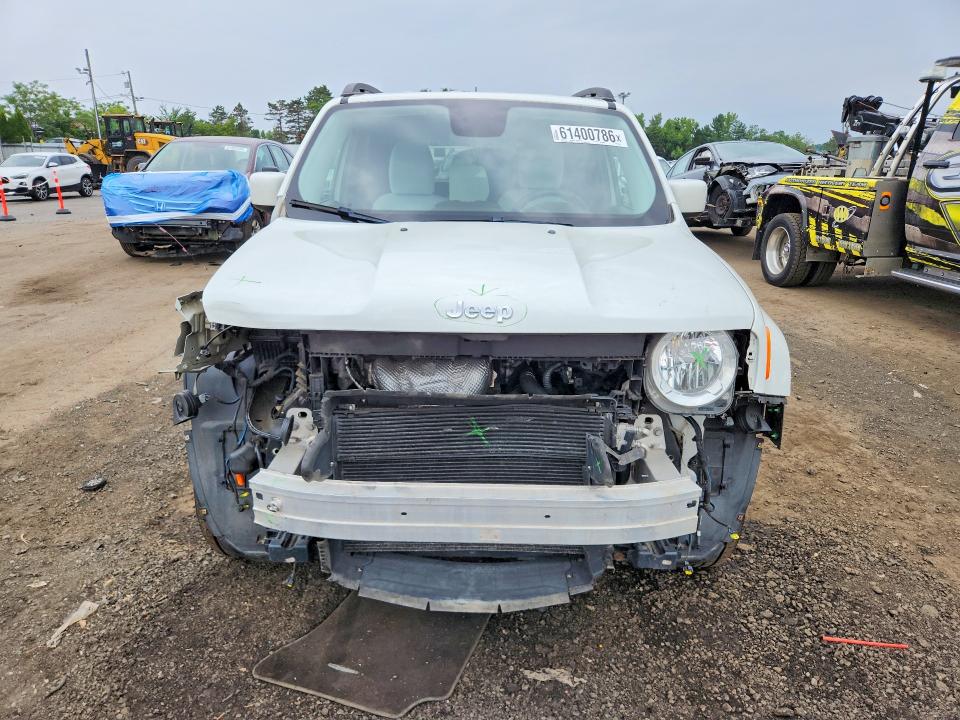 2015 Jeep Renegade მანქანა იყიდება აუქციონზე, vin: ZACCJBBT5FPB40917, აუქციონის ნომერი: 61400786