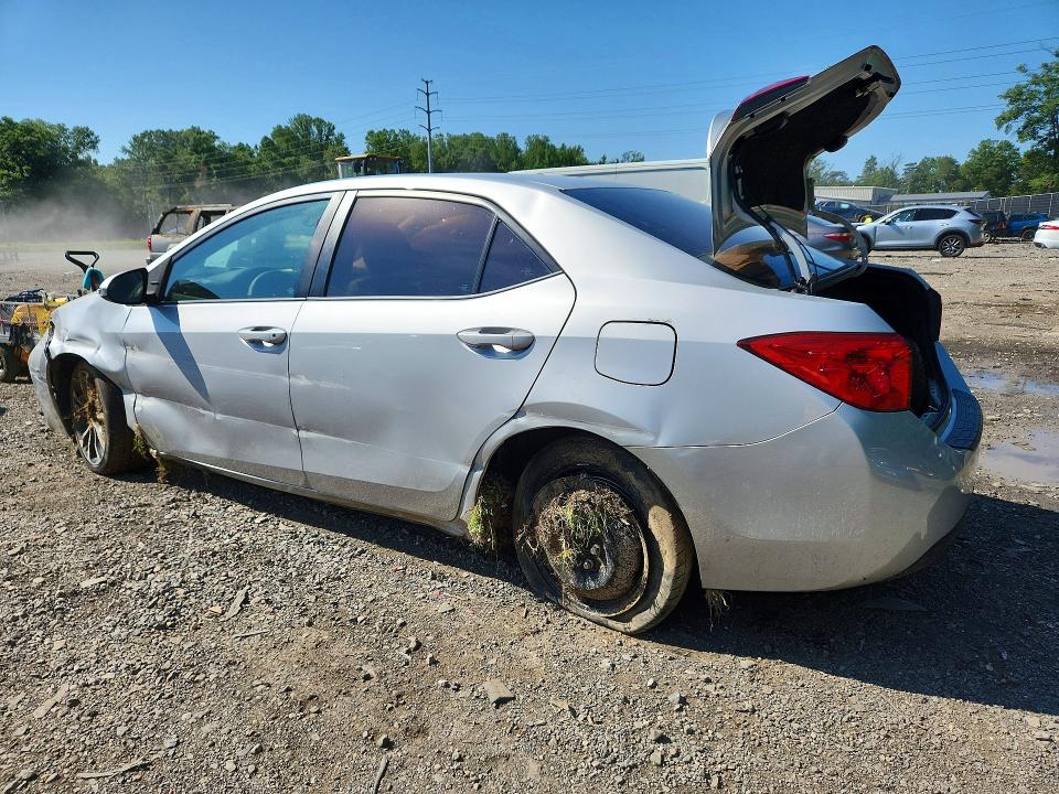 60771496 :رقم المزاد ، 2T1BURHE6HC821476 vin ، 2017 Toyota Corolla مزاد بيع