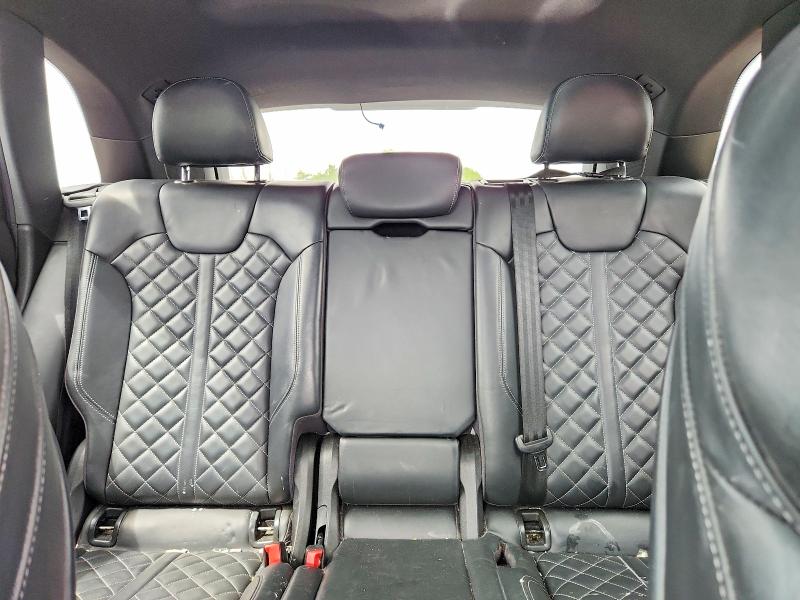 Продажа на аукционе авто 2018 Audi Sq5, vin: WA1C4AFY5J2025223, номер лота: 58719286