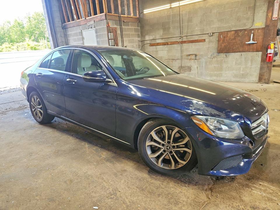 Продаж на аукціоні авто 2018 Mercedes-benz C, vin: 55SWF4KB0JU241850, номер лоту: 73342445