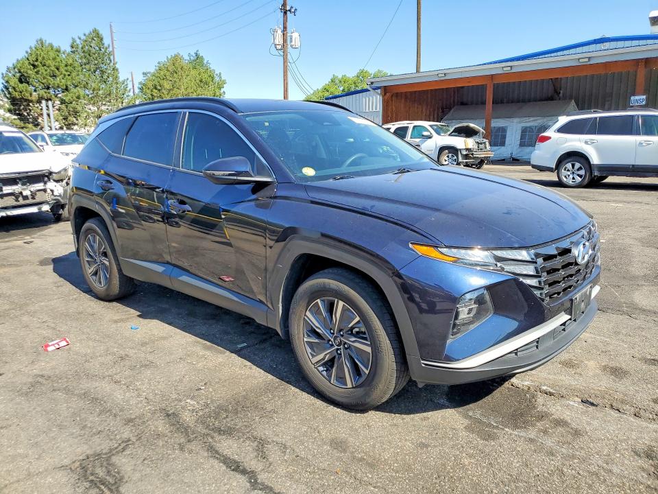Продажа на аукционе авто 2022 Hyundai Tucson, vin: KM8JBCA19NU075055, номер лота: 61232106