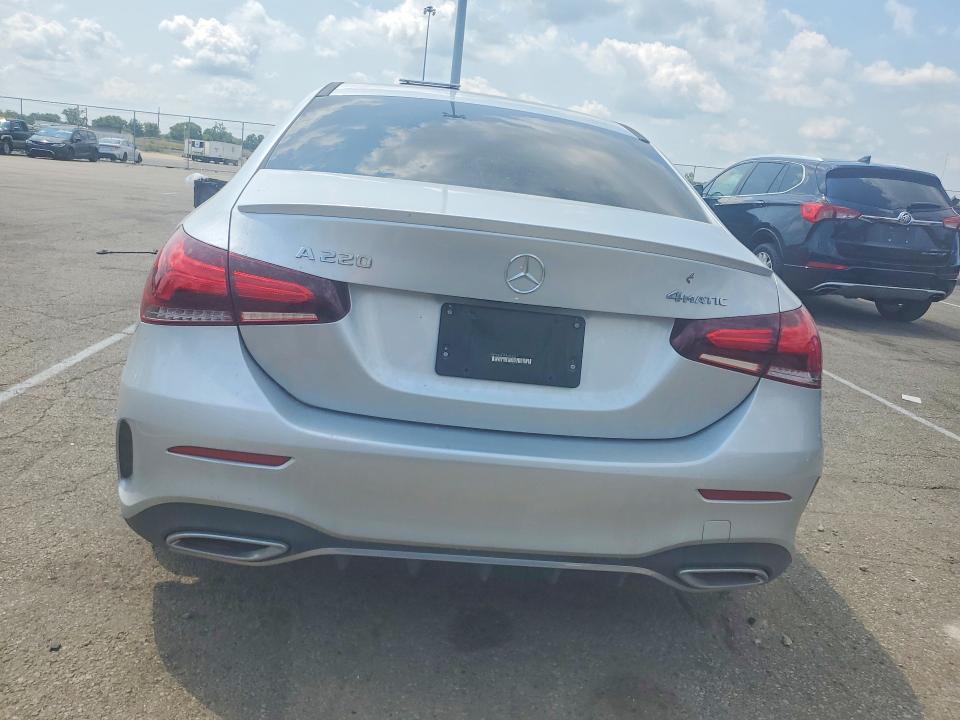 Продаж на аукціоні авто 2022 Mercedes-benz A, vin: W1K3G4FB9NJ369567, номер лоту: 61140786