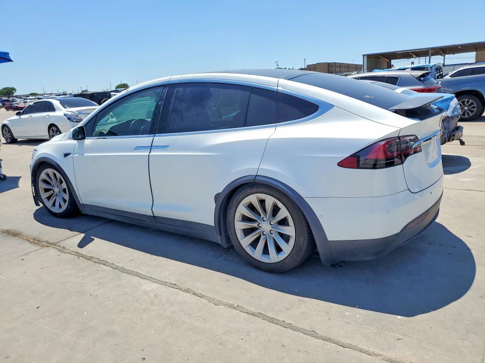 Продажа на аукционе авто 2020 Tesla Model X, vin: 5YJXCDE26LF231868, номер лота: 62316186