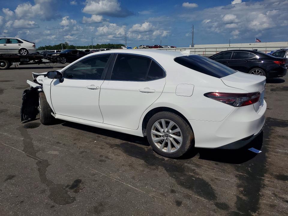 Продаж на аукціоні авто 2022 Toyota Camry, vin: 4T1R11AK2NU657839, номер лоту: 60891086