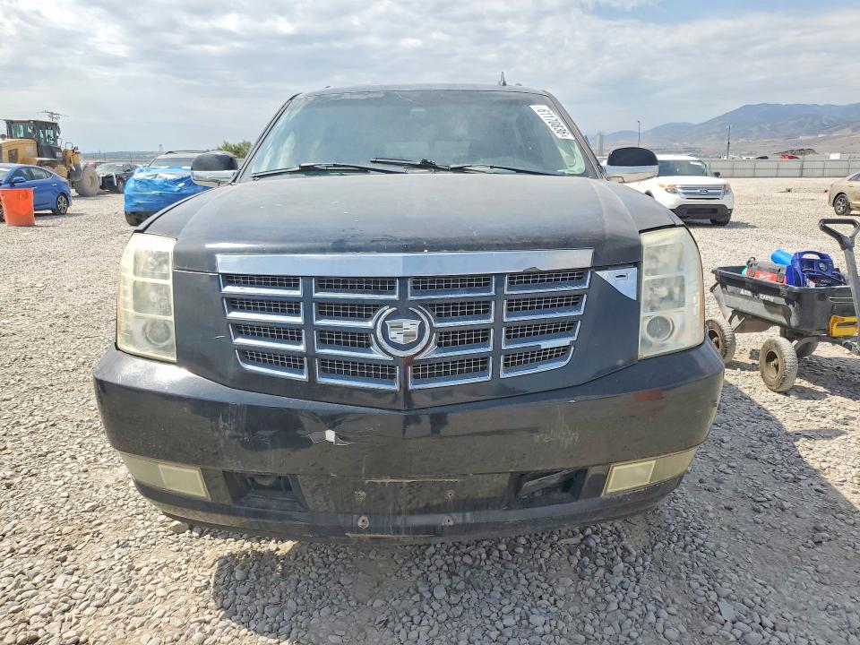 Продажа на аукционе авто 2007 Cadillac Escalade, vin: 1GYFK66867R236088, номер лота: 61170836