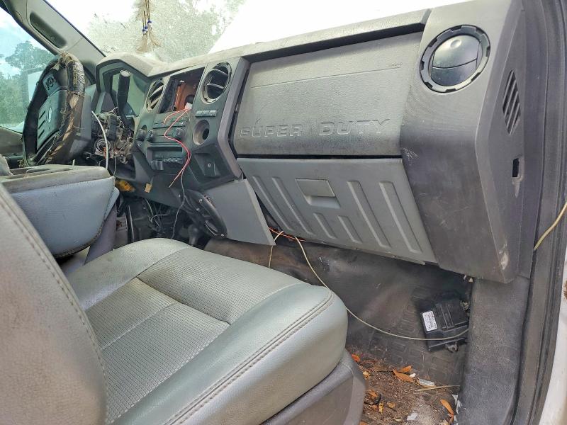 62504386 :رقم المزاد ، 1FT7X2BT2BEC84489 vin ، 2011 Ford F250 مزاد بيع