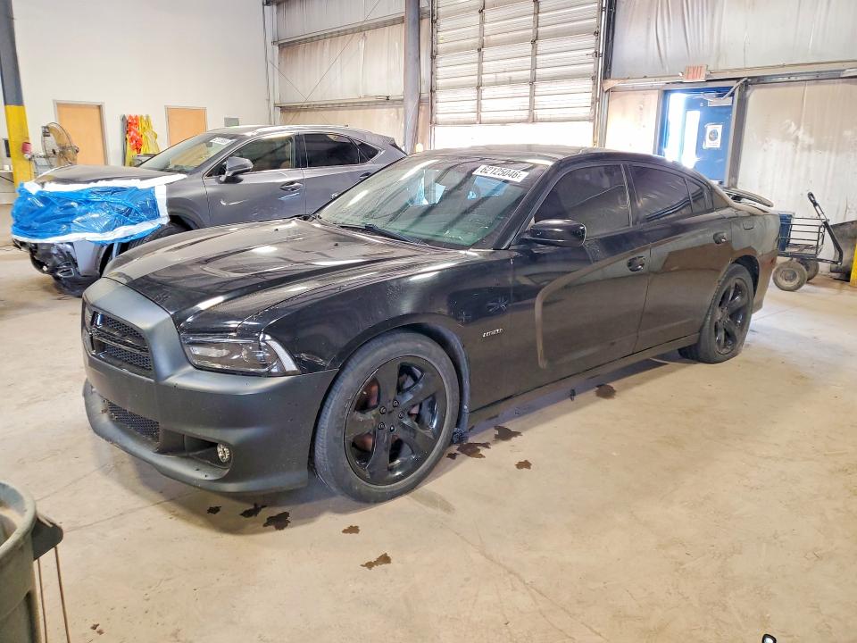 62125046 :رقم المزاد ، 2C3CDXCT2DH696060 vin ، 2013 Dodge Charger مزاد بيع