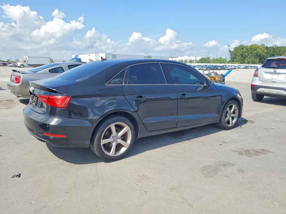 61842626 :رقم المزاد ، WAUA7GFF6G1010859 vin ، 2016 Audi A3 مزاد بيع