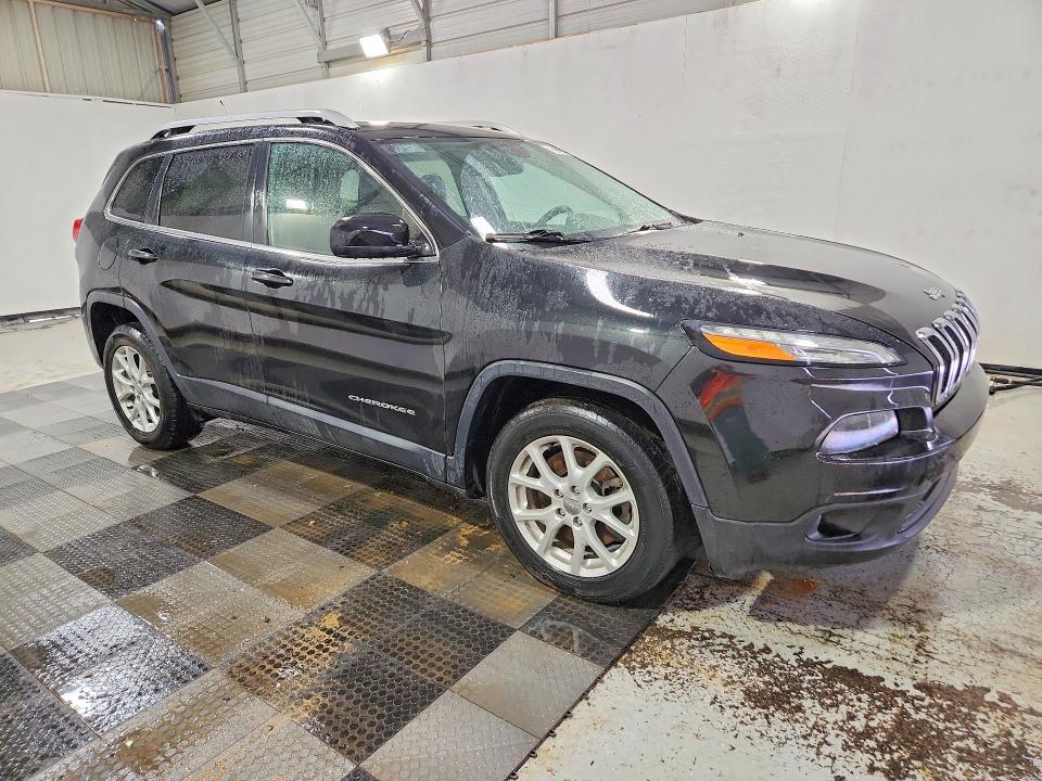 Продаж на аукціоні авто 2015 Jeep Cherokee, vin: 1C4PJLCB7FW742556, номер лоту: 62318916