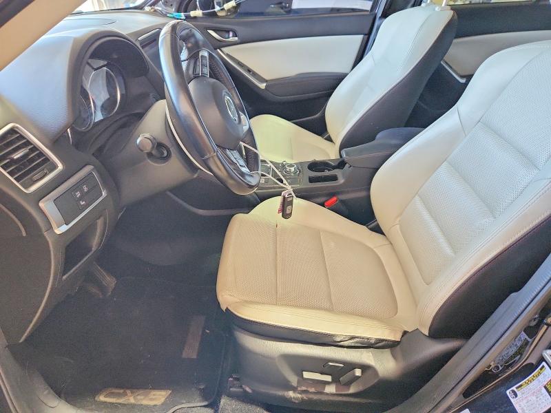 61912796 :رقم المزاد ، JM3KE4DY1G0711614 vin ، 2016 Mazda Cx-5 مزاد بيع