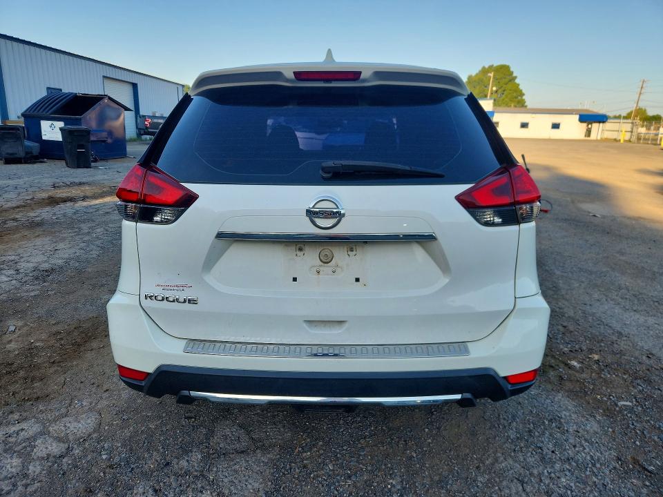 Продажа на аукционе авто 2017 Nissan Rogue, vin: 5N1AT2MT8HC892841, номер лота: 61793716