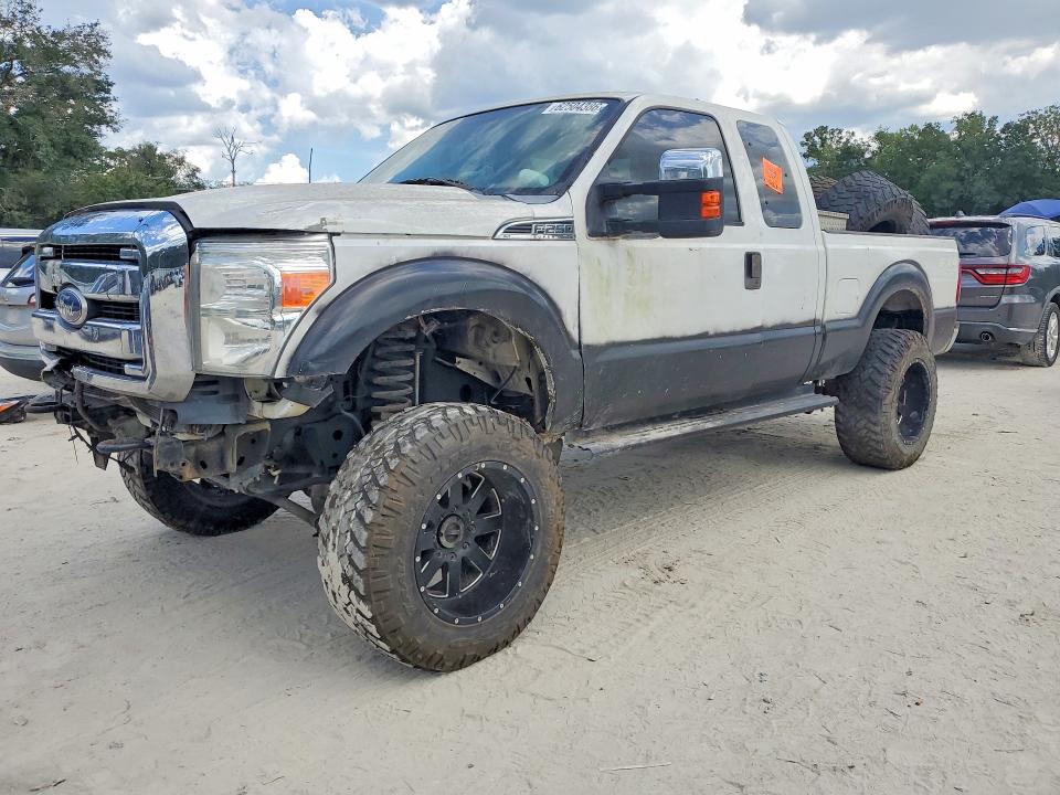 62504386 :رقم المزاد ، 1FT7X2BT2BEC84489 vin ، 2011 Ford F250 مزاد بيع