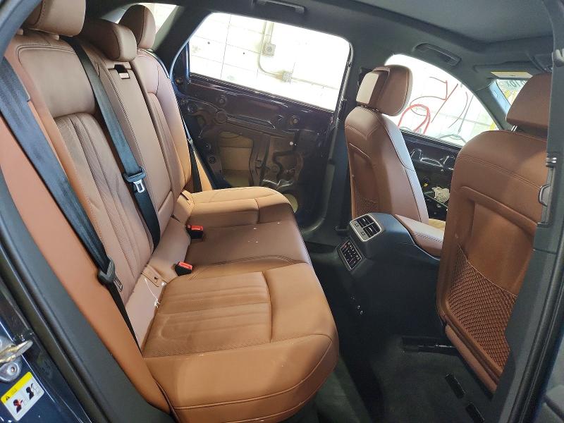 61146816 :رقم المزاد ، WA15AAGE9RB014338 vin ، 2024 Audi Q8 E-tron مزاد بيع