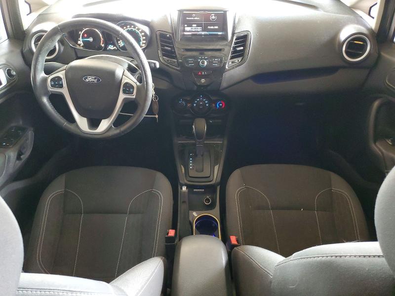 60697596 :رقم المزاد ، 3FADP4EJ9EM182989 vin ، 2014 Ford Fiesta مزاد بيع