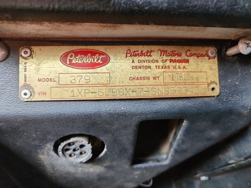 1995 Peterbilt 379 მანქანა იყიდება აუქციონზე, vin: 1XP5DB8X7SN359342, აუქციონის ნომერი: 58841316