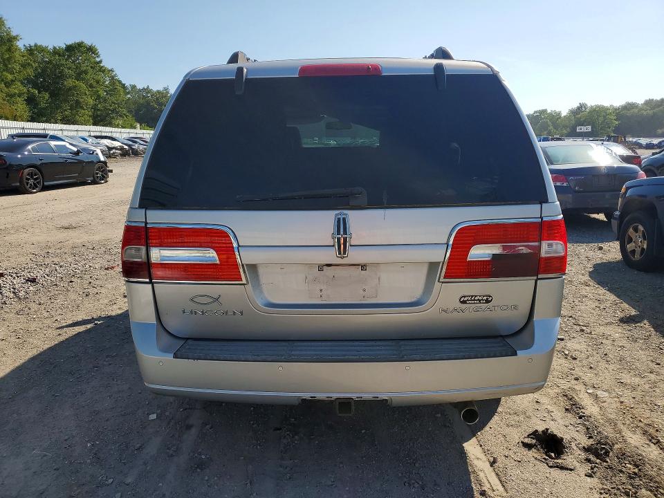 Продаж на аукціоні авто 2011 Lincoln Navigator, vin: 5LMJJ2J51BEJ06284, номер лоту: 61505046