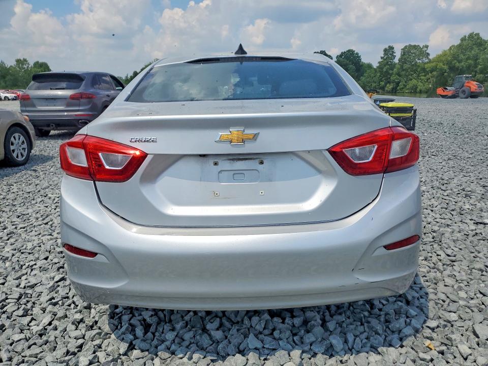 2017 Chevrolet Cruze მანქანა იყიდება აუქციონზე, vin: 1G1BC5SM8H7265452, აუქციონის ნომერი: 60592726