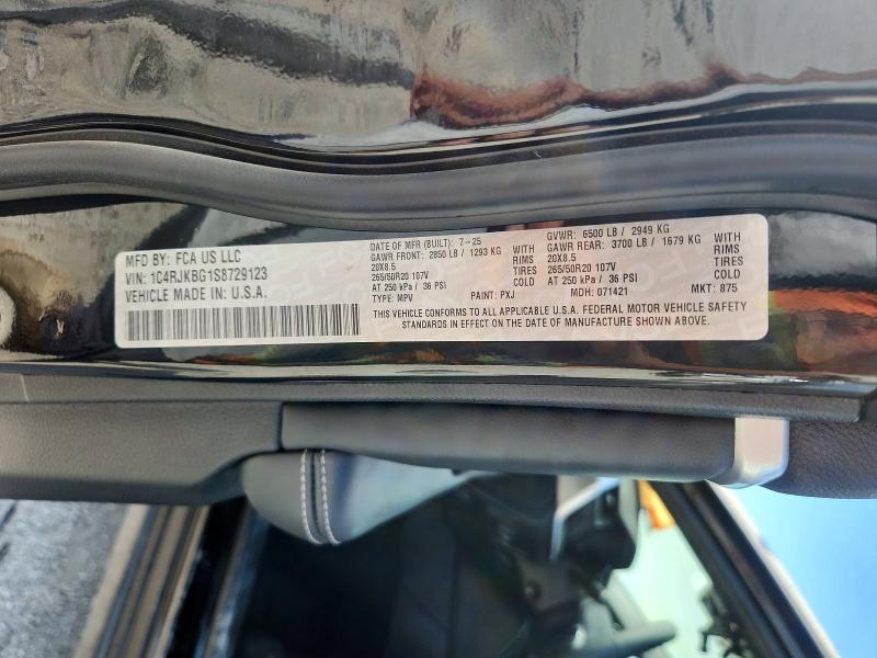 Продажа на аукционе авто 2025 Jeep Grand Cheroke, vin: 1C4RJKBG1S8729123, номер лота: 56167246
