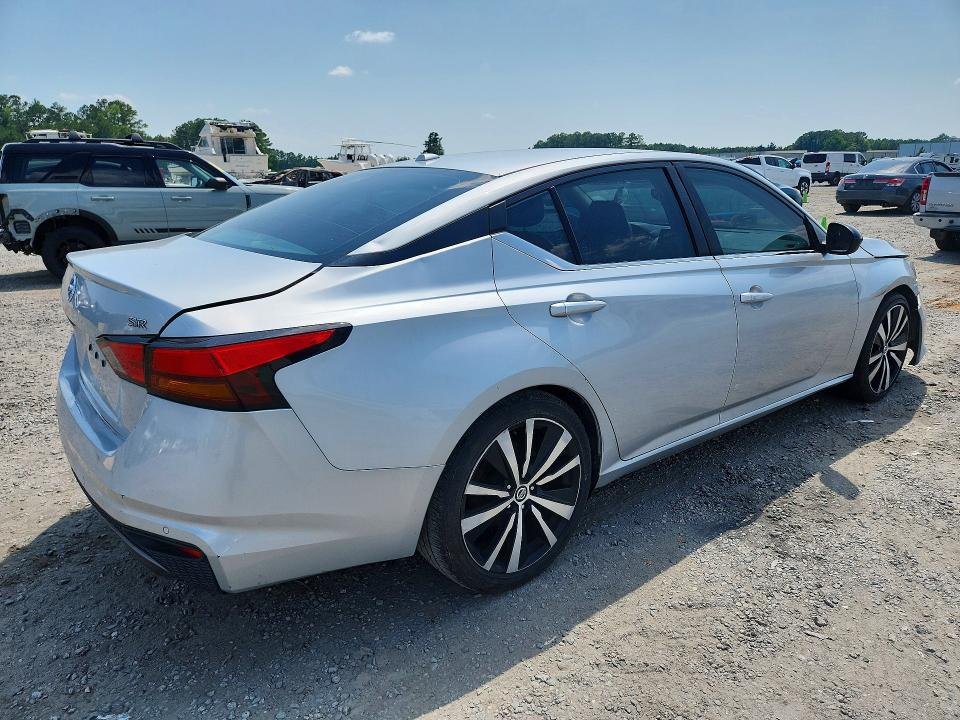 2021 Nissan Altima მანქანა იყიდება აუქციონზე, vin: 1N4BL4CV6MN310005, აუქციონის ნომერი: 79134685
