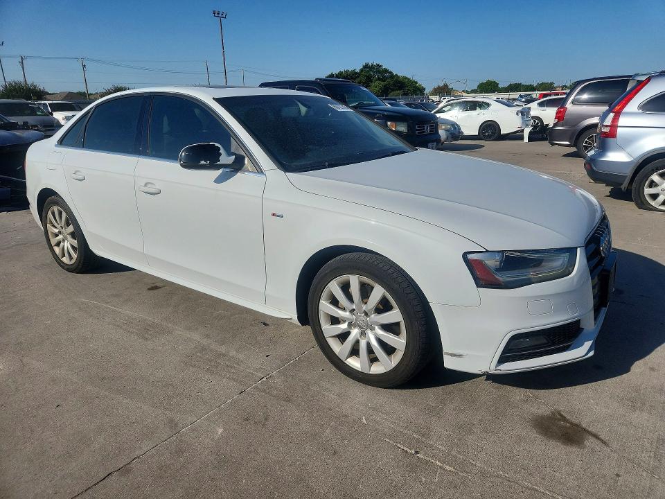 60127706 :رقم المزاد ، WAUAFAFL0FN007761 vin ، 2015 Audi A4 مزاد بيع