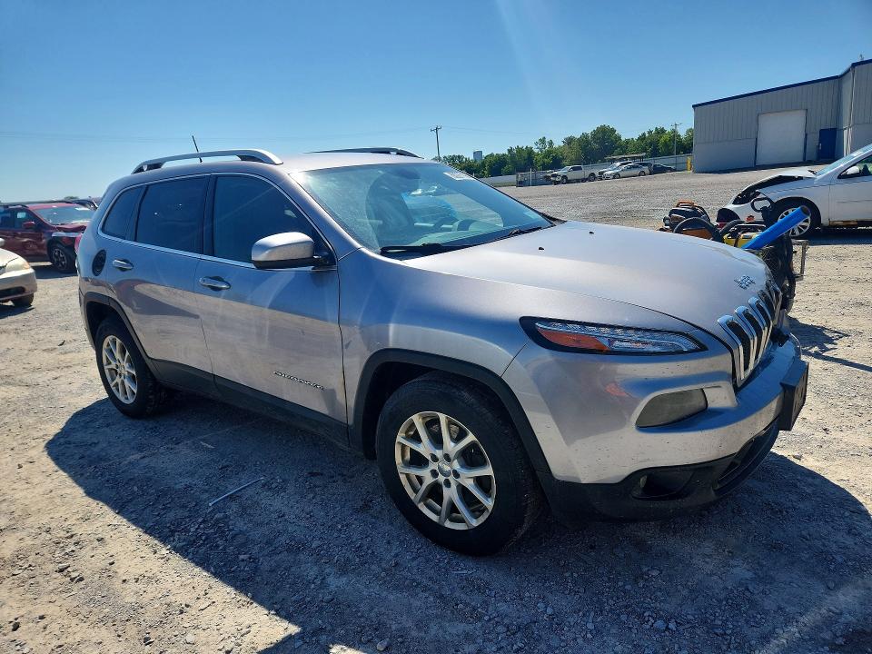 Продаж на аукціоні авто 2018 Jeep Cherokee, vin: 1C4PJMLB7JD567204, номер лоту: 63227196