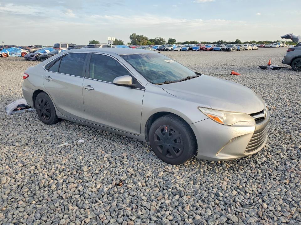 2017 Toyota Camry მანქანა იყიდება აუქციონზე, vin: 4T1BF1FK6HU738732, აუქციონის ნომერი: 58909316