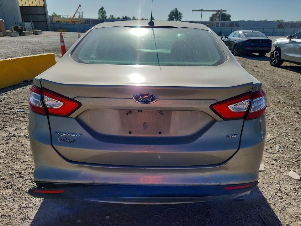 61572776 :رقم المزاد ، 3FA6P0H79GR165522 vin ، 2016 Ford Fusion مزاد بيع