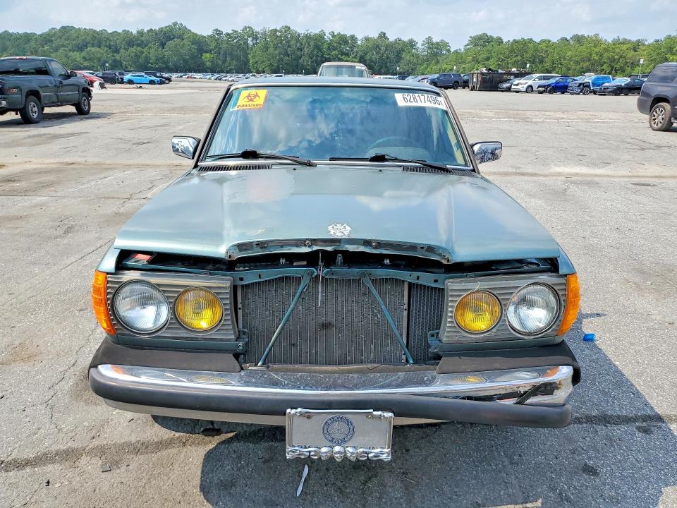 1985 Mercedes-benz 300 მანქანა იყიდება აუქციონზე, vin: WDBAB33C0FA208189, აუქციონის ნომერი: 62817496
